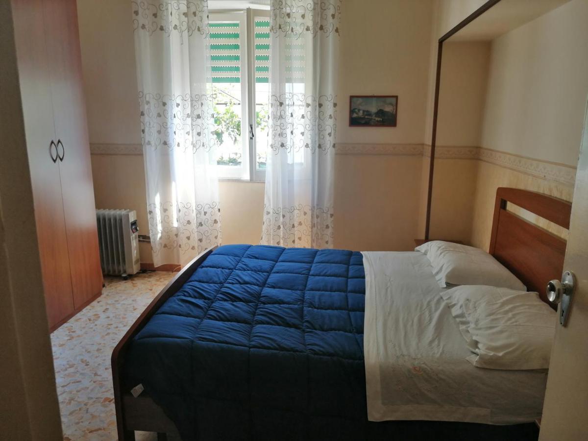 Casa Delle Bambole Villa Scauri  Exterior foto