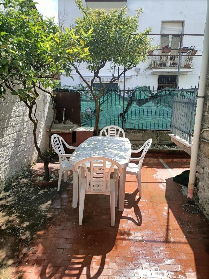 Casa Delle Bambole Villa Scauri  Exterior foto
